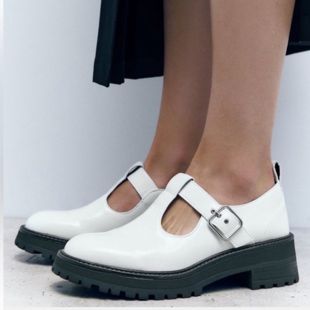 ZNWT Zara Lug Sole Mary Jane Flat Shoes Womens 7 White Platform T-Strap Buckle